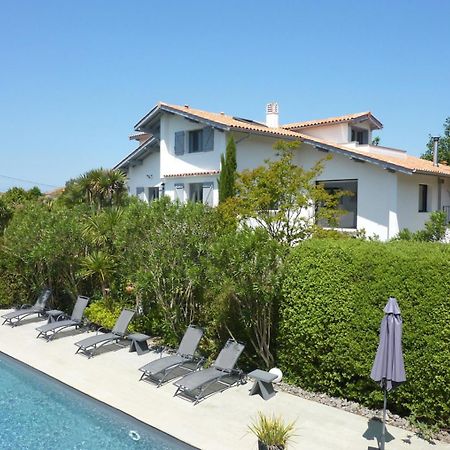 Maison Arbolateia Avec Piscine Et Spa Bidart Exteriér fotografie